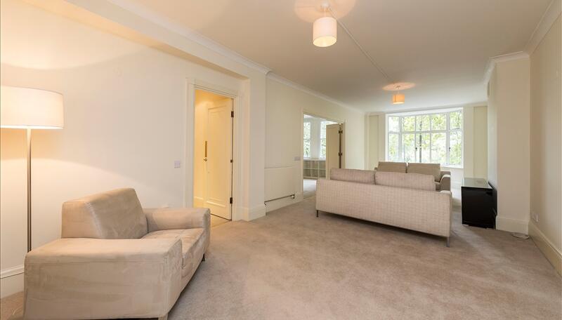 5 bed property in Strathmore Court, Park Road, London